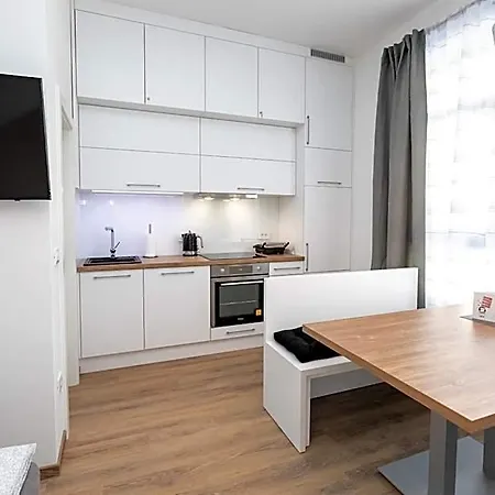 Apartma J.e.z.